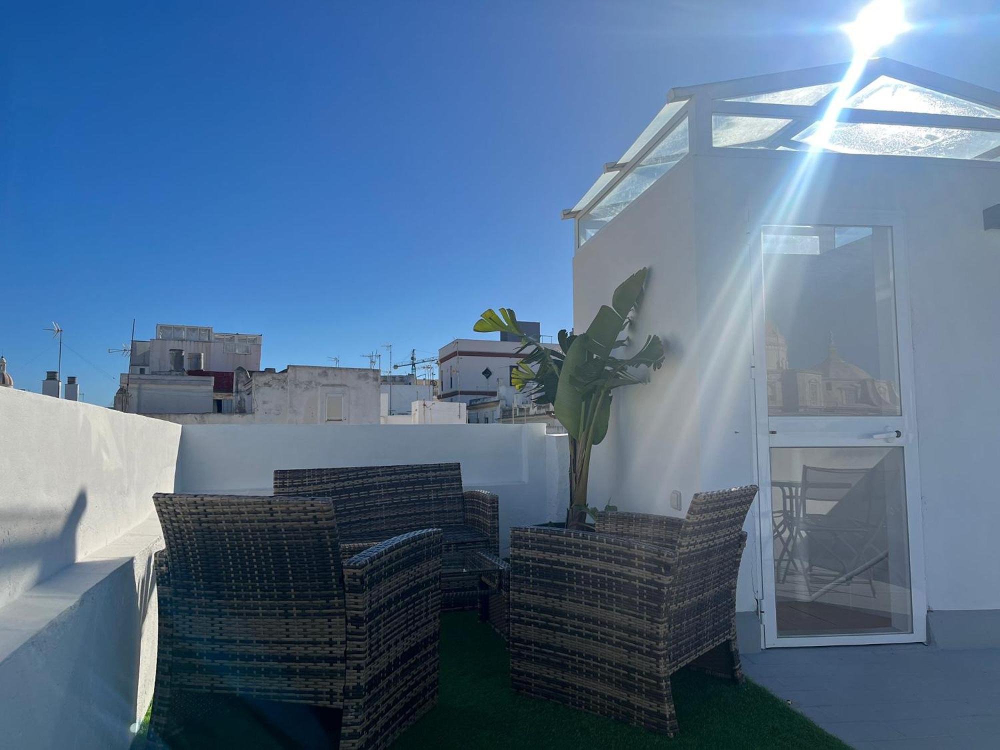 Apartamento The traveller's House El Mesón Cádiz Exterior foto