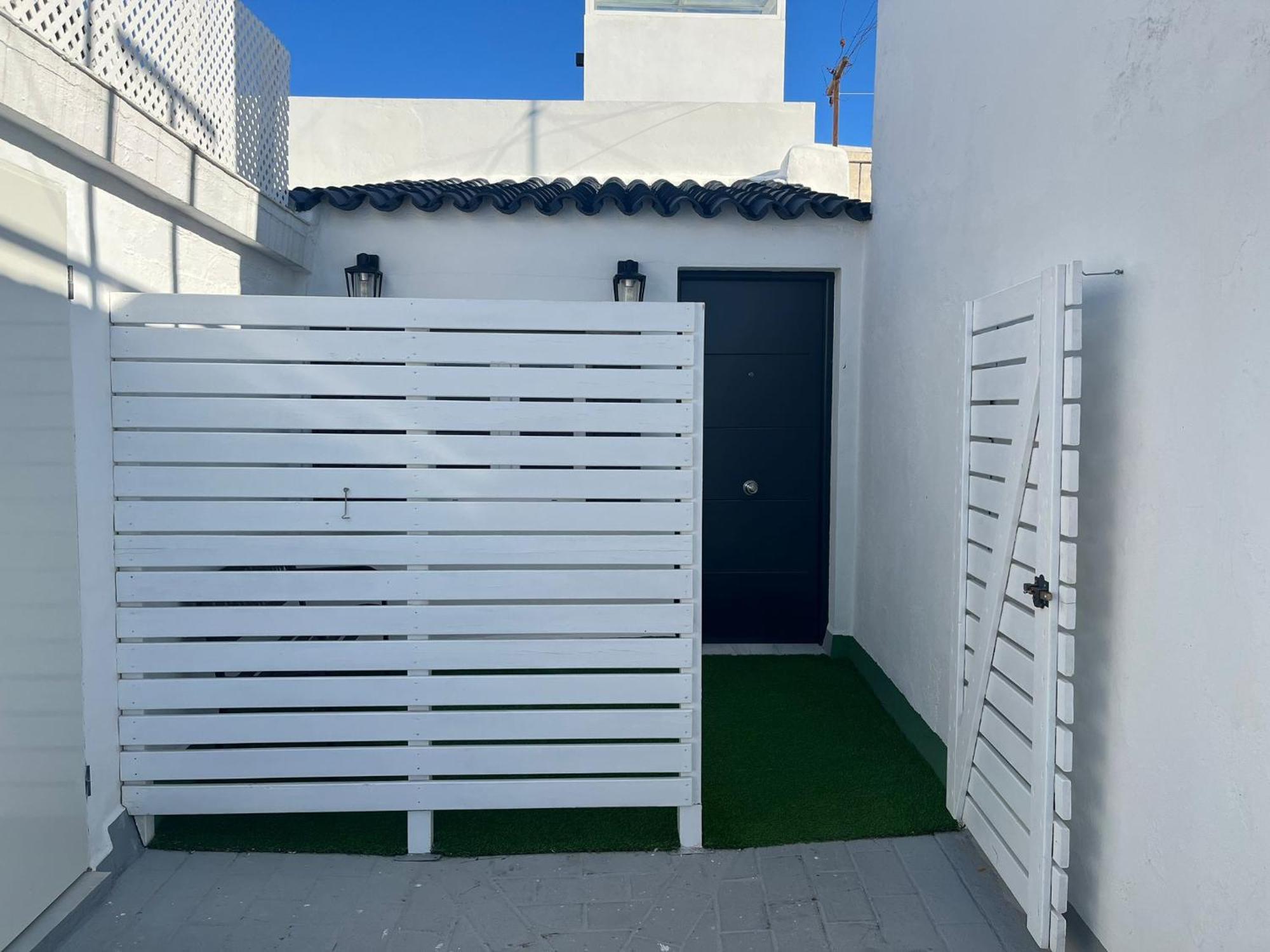Apartamento The traveller's House El Mesón Cádiz Exterior foto
